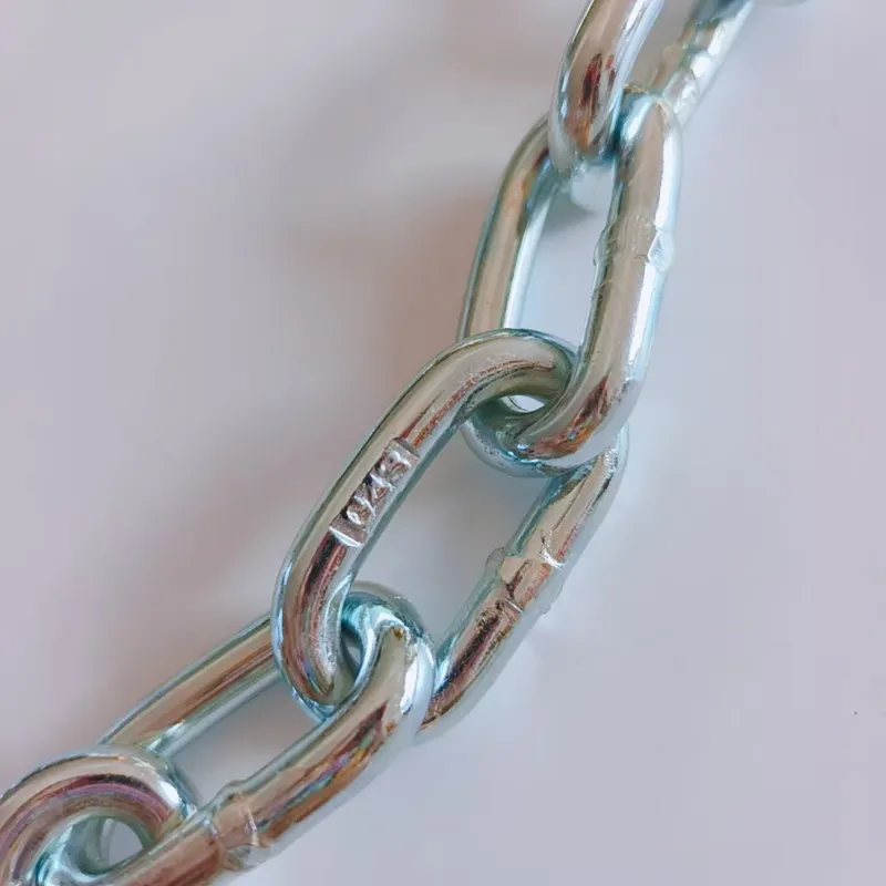 Safety Link Zinc Plate Chain with Clevis Hook and Latch Safety Link Zinc Plate Chain with Clevis Hook and Latch
